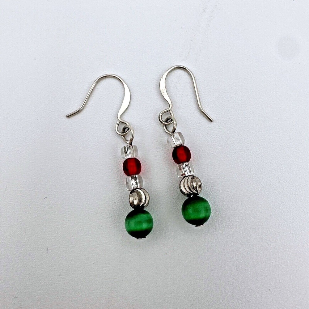 Beaded Dangle Earrings Red Green‎ Silver Tone Holiday Christmas Jewelry